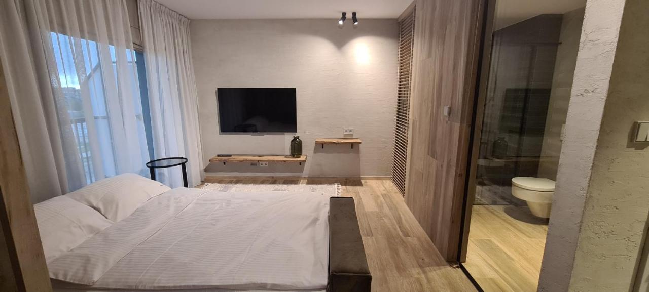 Zurawia 18 Apartment *