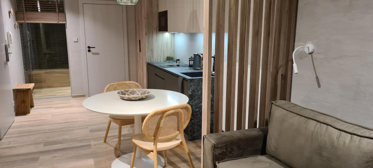 Apartmán Zurawia 18 *